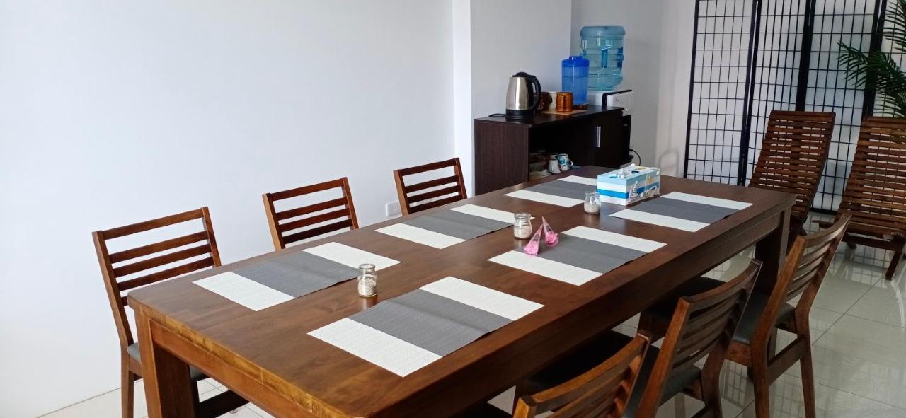 Yu Hai B&B Jiaoxi Eksteriør billede