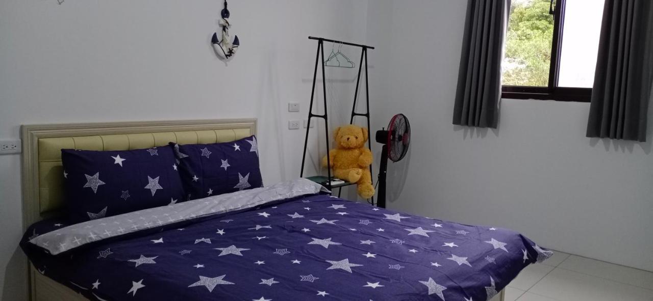 Yu Hai B&B Jiaoxi Eksteriør billede